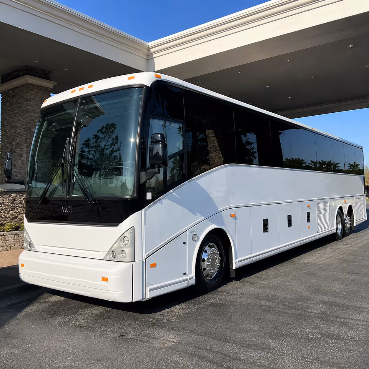 shift worker shuttle buses for temple s healthcare and hospital campuses